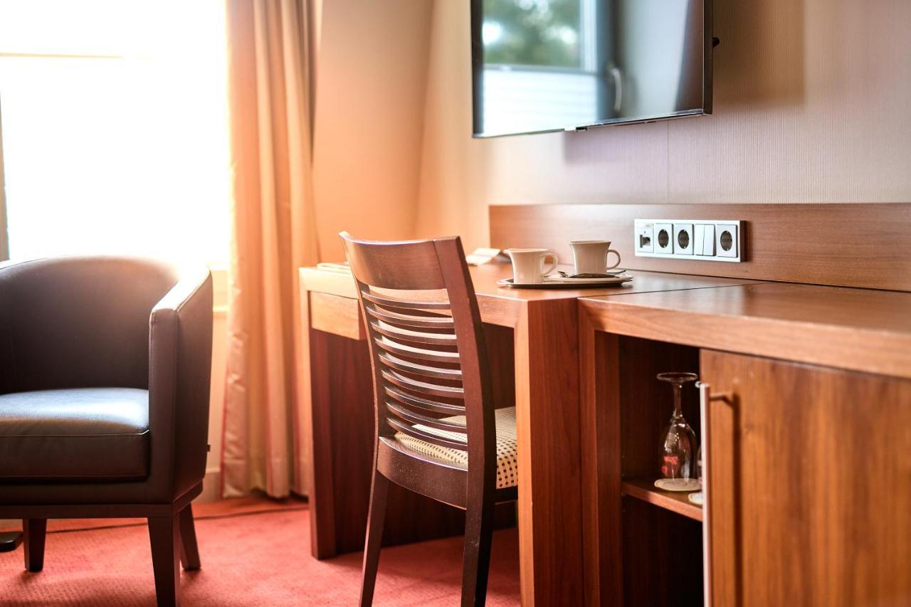 Hotel Kocks Am Muehlenberg Mulheim an der Ruhr Bagian luar foto